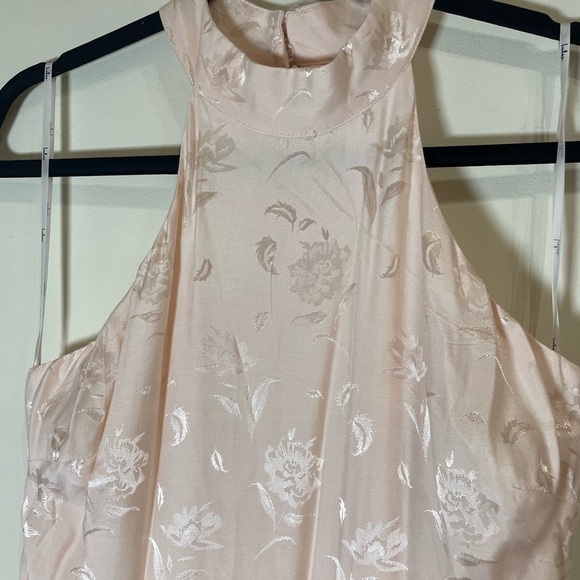 Lulus Red Carpet Ready Light Rose Floral Satin Jacquard Maxi Dress NWT Large - Picture 6 of 10